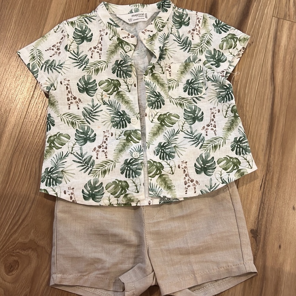 Safari linen outfit